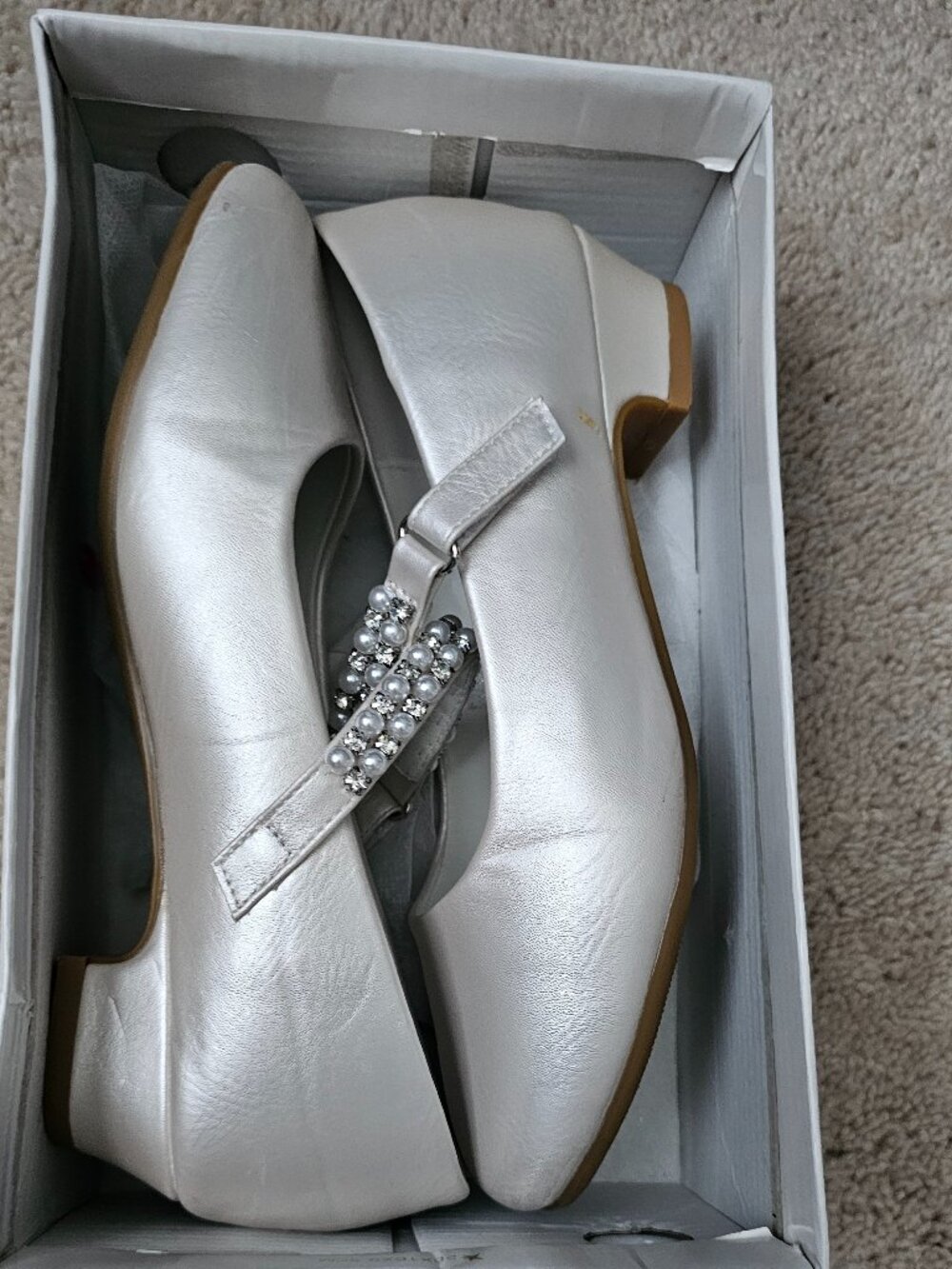 Big Girl Shoes (Champagne/Ivory/Pearl)